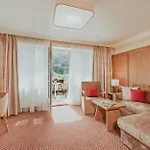 Oesterreichischer Hof-im Bademantel Direkt In Alpentherme 4* Bad Hofgastein