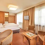 Hotel Oesterreichischer Hof-im Bademantel Direkt In Alpentherme Bad Hofgastein