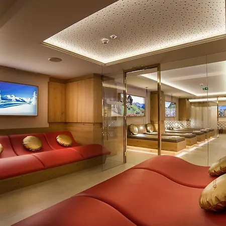 österreichischer Hof-im Bademantel Direkt In Alpentherme