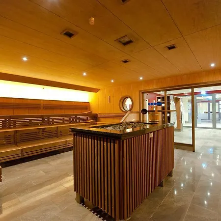 österreichischer Hof-im Bademantel Direkt In Alpentherme 4*