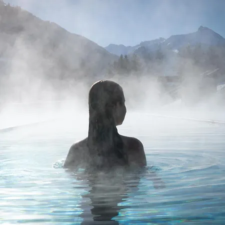 Oesterreichischer Hof-im Bademantel Direkt In Alpentherme 호텔