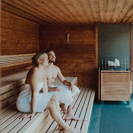 Oesterreichischer Hof-im Bademantel Direkt In Alpentherme 호텔 4*