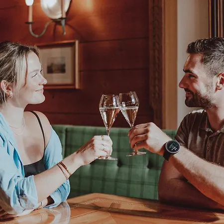 Oesterreichischer Hof-im Bademantel Direkt In Alpentherme ホテル バート・ホーフガシュタイン