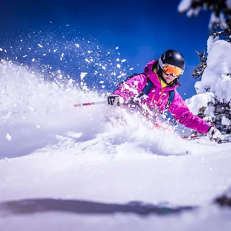 Oesterreichischer Hof-im Bademantel Direkt In Alpentherme باد هوفغاستين
