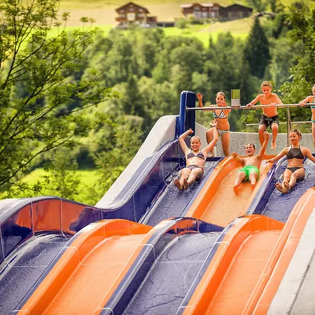 Oesterreichischer Hof-im Bademantel Direkt In Alpentherme باد هوفغاستين
