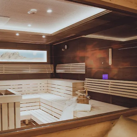 Oesterreichischer Hof-im Bademantel Direkt In Alpentherme