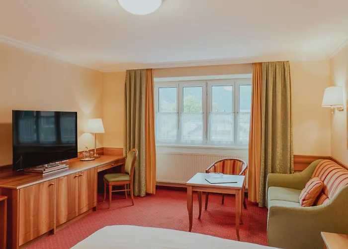 Hotel Oesterreichischer Hof-im Bademantel Direkt In Alpentherme 4*