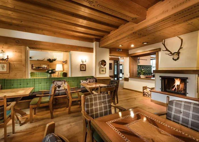 Oesterreichischer Hof-im Bademantel Direkt In Alpentherme